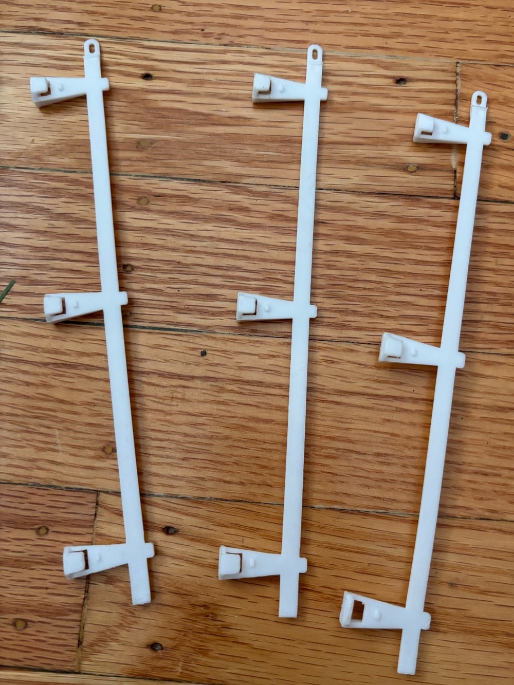 Mystery White Plastic Toy Support Brackets - Set of 3